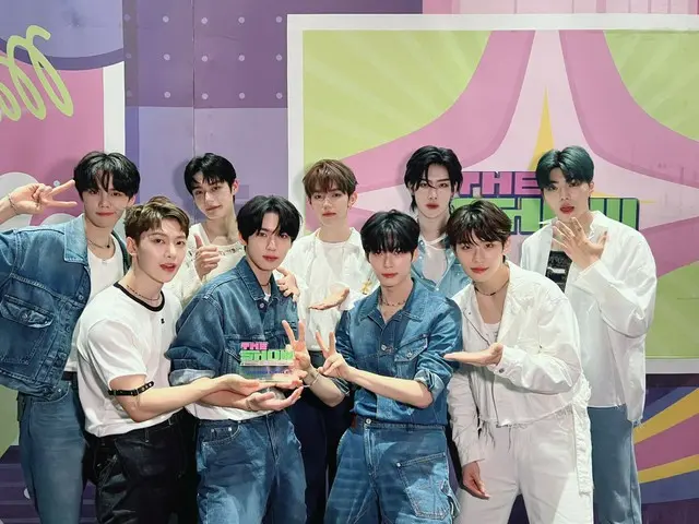 "ZERO BASE ONE" wins first place on "THE SHOW" with their new song "Feel the POP"!