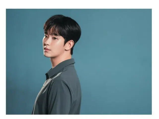 Kim Soo Hyun, a calm atmosphere and more mature visuals