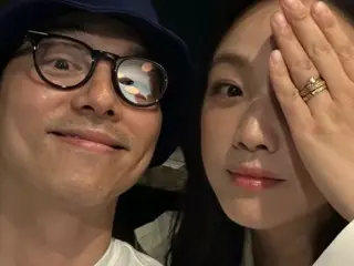 Tang Wei's selfie with Gong Yoo becomes a hot topic... Chinese fans are also touched, "They finally found the missing Gong Yoo!"