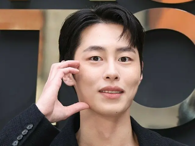 [Photo] Actor Lee Jae Woo attends the "CHANEL COCO CRUSH" pop-up boutique opening event