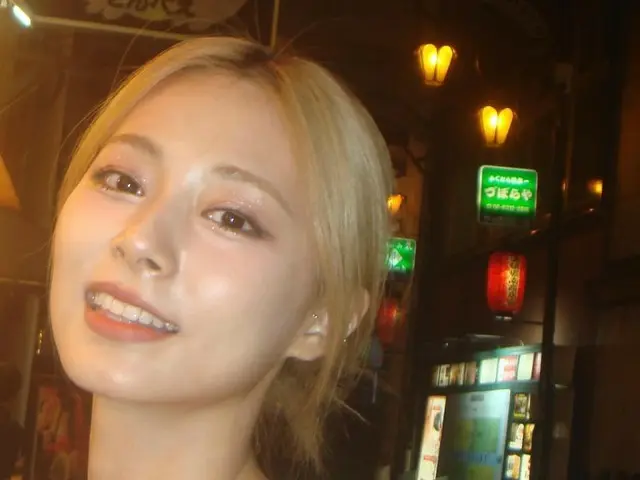 "TWICE" TZUYU's beauty shines even in Japan... Off-shots from Osaka revealed