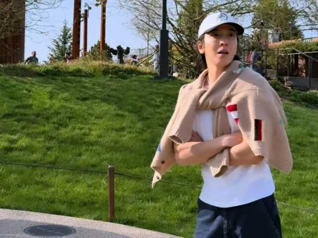 CNBLUE's Jung Yong Hwa shares fun times in America