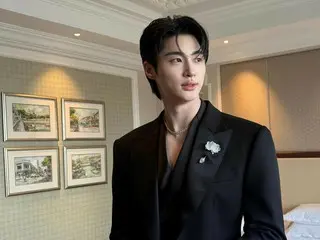Actor Byeon WooSeok, captivating the attention with his sculpted visuals