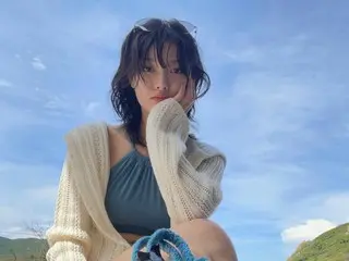 Kim You Jung, New Post on Vacation... Cute from Every Point