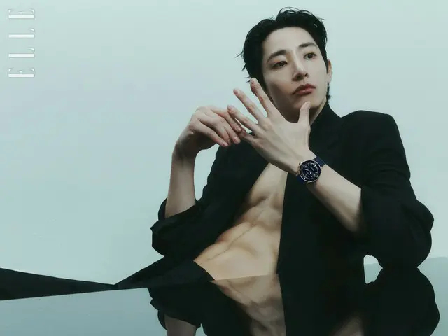 Actor Lee Soo Hyuk releases pictorial...perfect abs in a black suit