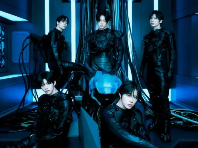 TOMORROW X TOGETHER releases the final concept photo for their 4th full-length album "Star Chapter: TOGETHER"... Visuals that rival sci-fi movies