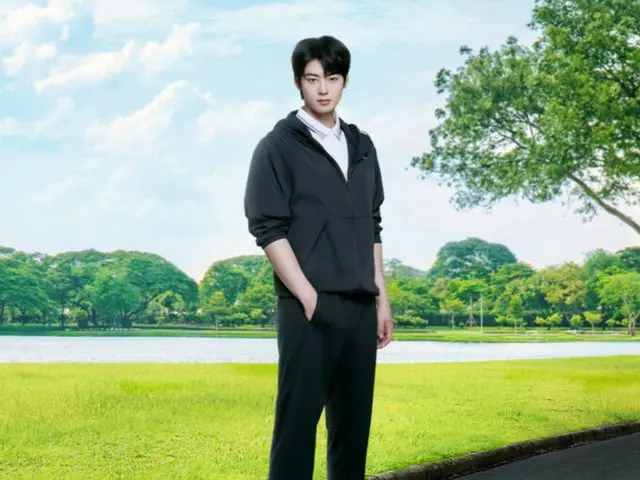 ASTRO's Cha EUN WOO's visuals shine even more in the refreshing natural surroundings