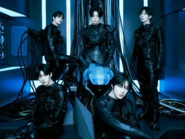 TOMORROW X TOGETHER's 4th full album "Star Chapter: TOGETHER" ranked on the US Billboard main chart for two consecutive weeks