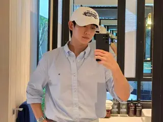 Actor Jung HaeIn completes boyfriend shot in refreshing striped shirt