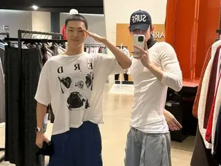 Actor Lee Soo Hyuk sends his support to SEVENTEEN's Hoshi, who is enlisting in the military as a D-1 member... "I'm glad I got to see him face to face"