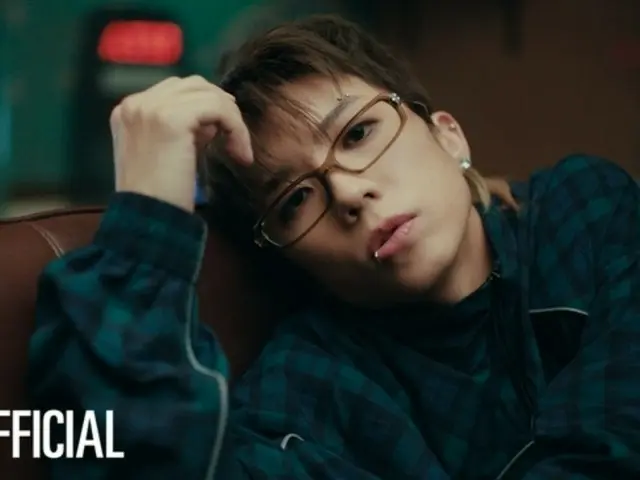 2PM's Jang Wooyong releases track video for record "Swamp"... Exuding unrealistic charm (video included)