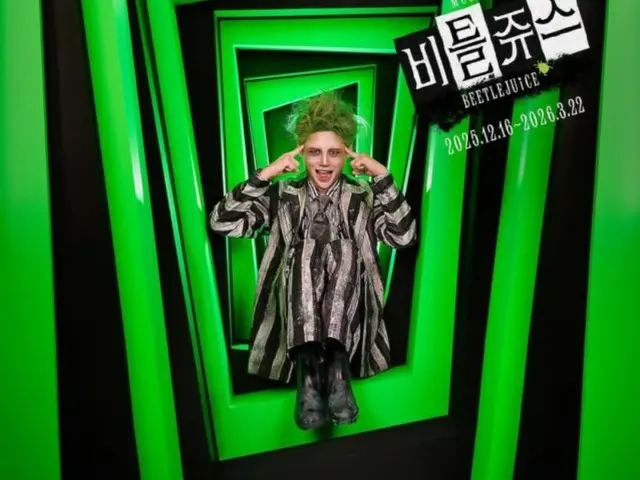 Jun Su (Xia) looks forward to a new look in the musical "Beetlejuice"... "Come on in, it's the best show!"