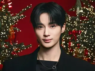 Byeon WooSeok, BLACKPINK's Jisoo, and Stray Kids' Hyun Jin rock black holiday party looks