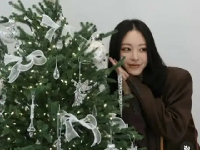 Han Ye Seul reveals chic end-of-year outfit... The perfect style of a former model member is "eye candy"