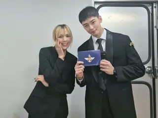 Cha EUN WOO (ASTRO), currently serving in the military, surprises with singer Seohyang... The photo of the two is a hot topic